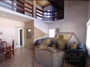 Casa no bairro São José, Lado Linha, em Peruíbe