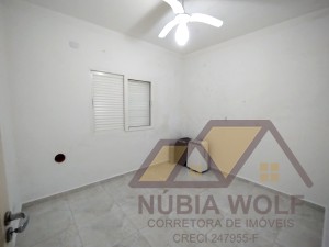 Casa no bairro Oásis, Lado Linha, em Peruíbe