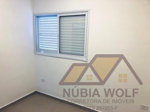 Casa no bairro São José, Lado Linha, em Peruíbe