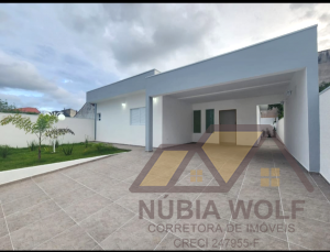 Casa no bairro São José, Lado Linha, em Peruíbe