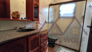 Casa no bairro Ribamar, Lado Linha, em Peruíbe