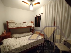 Casa no bairro Stella Maris, Lado Linha, em Peruíbe