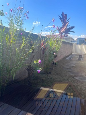 Casa no bairro São José, Lado Linha, em Peruíbe