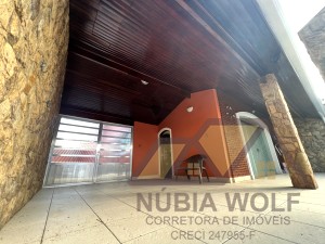 Casa no bairro São José, Lado Praia, em Peruíbe