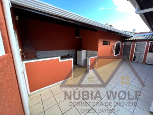 Casa no bairro São José, Lado Praia, em Peruíbe