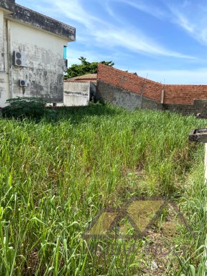 Terreno no bairro Oásis, Lado Praia, em Peruíbe
