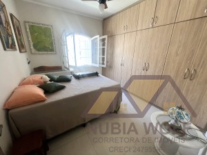 Casa no bairro Oásis, Lado Praia, em Peruíbe