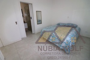 Casa no bairro Turístico, Lado Praia, em Peruíbe