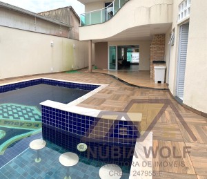 Casa no bairro Josedy, Lado Praia, em Peruíbe