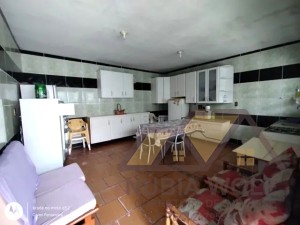Casa no bairro Belmira Novaes, Lado Praia, em Peruíbe