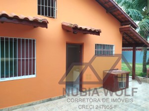 Casa no bairro Belmira Novaes, Lado Linha, em Peruíbe