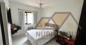 Casa no bairro Ribamar, Lado Linha, em Peruíbe