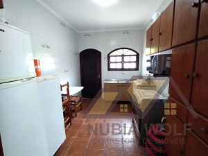 Casa no bairro Flórida, Lado Linha, em Peruíbe