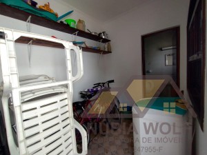 Casa no bairro Flórida, Lado Linha, em Peruíbe