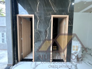 Salão no bairro Belmira Novaes, Lado Linha, em Peruíbe