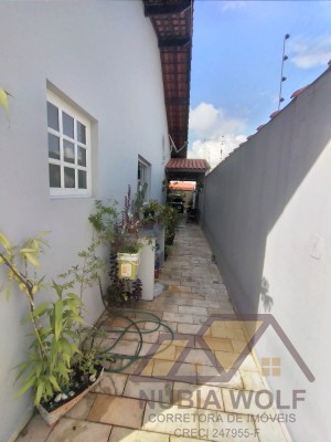 Casa no bairro Flora Rica II, Pós Linha, em Peruíbe