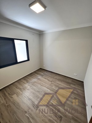 Casa no bairro Oásis, Lado Linha, em Peruíbe