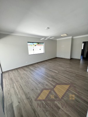 Casa no bairro Oásis, Lado Linha, em Peruíbe