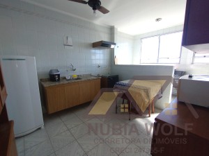 Apartamento no bairro São João Batista, Lado Linha, em Peruíbe
