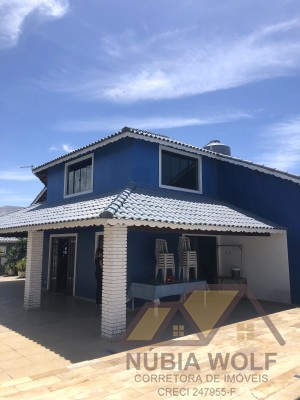 Casa no bairro São José, Lado Linha, em Peruíbe