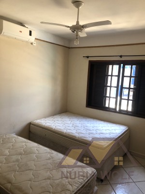 Casa no bairro São José, Lado Linha, em Peruíbe