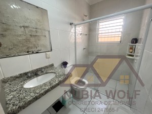Casa no bairro Jardim Imperador, Lado Linha, em Peruíbe