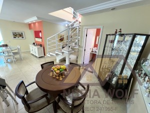 Casa no bairro Oásis, Lado Linha, em Peruíbe