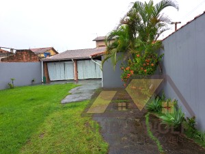 Casa no bairro Aldeia da Juréia, Lado Praia, em Itanhaém