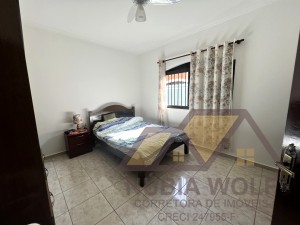 Casa no bairro Stella Maris, Lado Linha, em Peruíbe