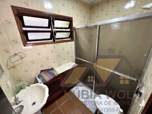 Casa no bairro Três Marias, Lado Linha, em Peruíbe