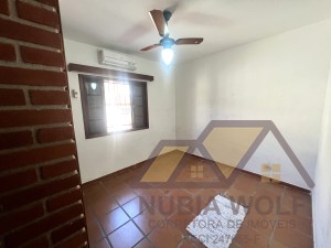 Casa no bairro Três Marias, Lado Linha, em Peruíbe