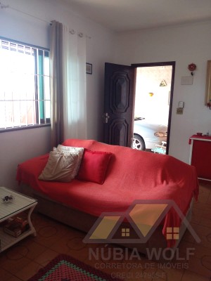 Casa no bairro Oásis, Lado Linha, em Peruíbe