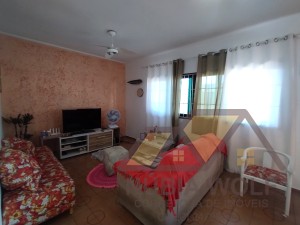 Casa no bairro Oásis, Lado Linha, em Peruíbe