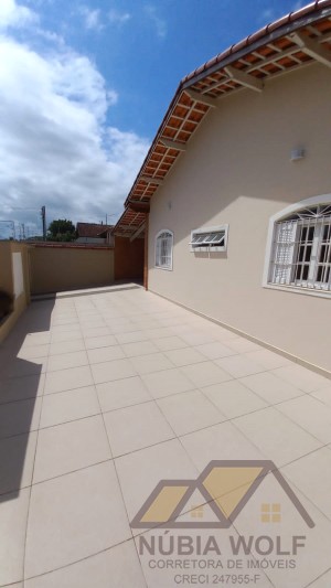 Casa no bairro Três Marias, Lado Linha, em Peruíbe