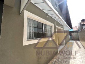 Casa no bairro Icaraíba, Lado Praia, em Peruíbe