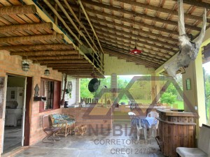 Chácara no bairro Ana Dias, Lado Praia, em Itariri
