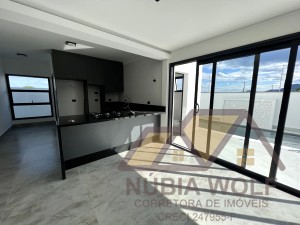 Casa no bairro Bougainvillée IV, Pós Linha, em Peruíbe