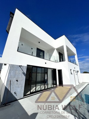 Casa no bairro Bougainvillée IV, Pós Linha, em Peruíbe