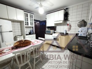 Casa no bairro Convento Velho, Lado Praia, em Peruíbe