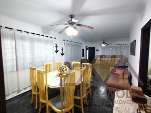 Casa no bairro Convento Velho, Lado Praia, em Peruíbe