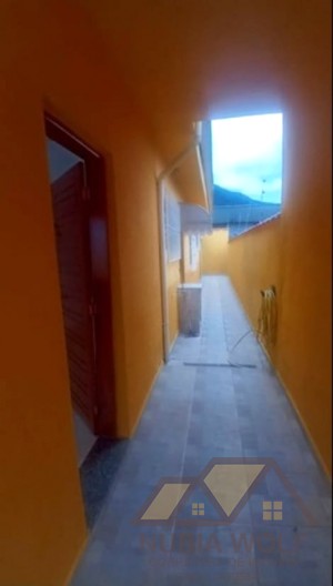 Casa no bairro Centro, Lado Linha, em Peruíbe