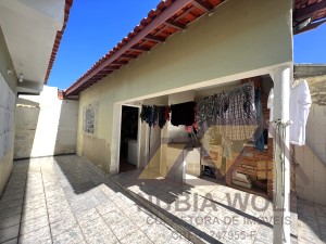 Casa no bairro São José, Lado Linha, em Peruíbe