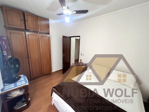 Casa no bairro São José, Lado Linha, em Peruíbe