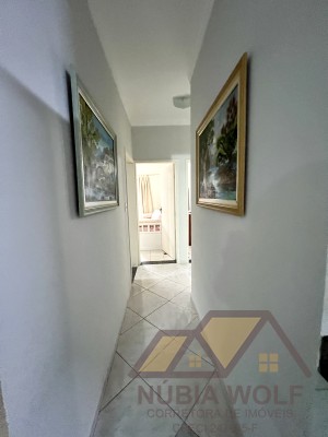 Casa no bairro São José, Lado Linha, em Peruíbe