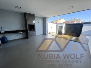 Casa no bairro São José, Lado Linha, em Peruíbe