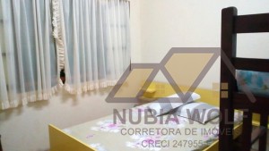 Casa no bairro Belmira Novaes, Lado Linha, em Peruíbe