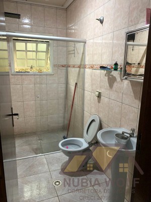 Casa no bairro Belmira Novaes, Lado Praia, em Peruíbe