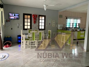 Casa no bairro Belmira Novaes, Lado Praia, em Peruíbe