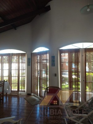 Casa no bairro Oásis, Lado Linha, em Peruíbe