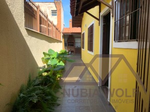 Casa no bairro São João Batista, Lado Praia, em Peruíbe